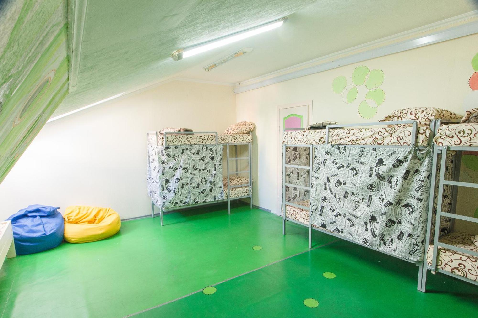Lucky Hostel На Крещатике เคียฟ ภายนอก รูปภาพ