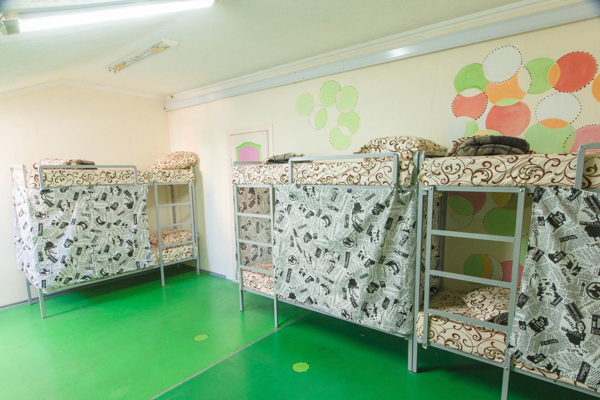 Lucky Hostel На Крещатике เคียฟ ภายนอก รูปภาพ