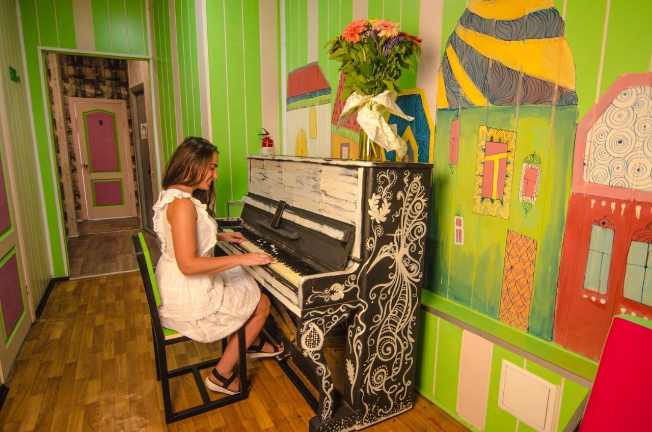 Lucky Hostel На Крещатике เคียฟ ภายนอก รูปภาพ