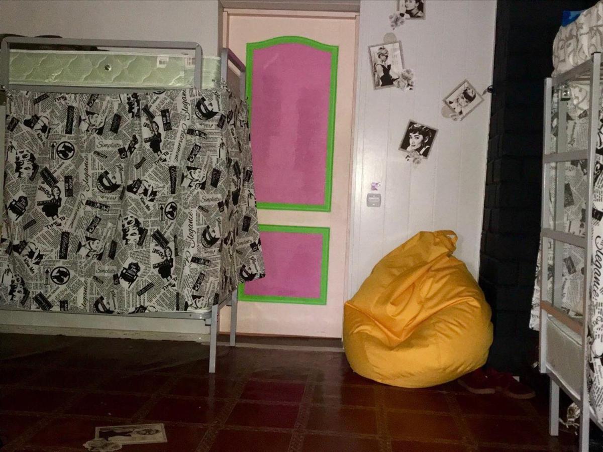 Lucky Hostel На Крещатике เคียฟ ภายนอก รูปภาพ